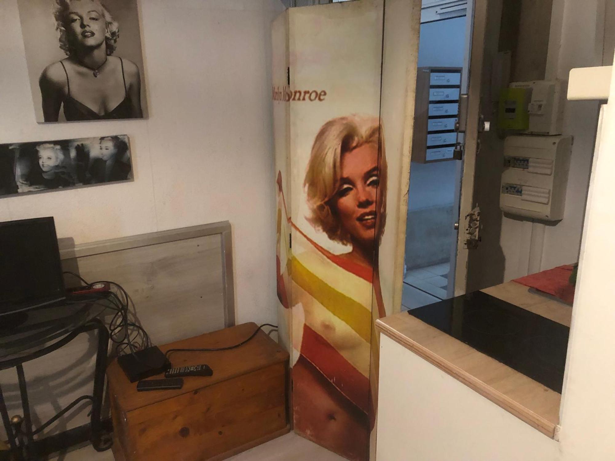 Studio "Maryline" Sejours Parisiens Abordables - Rez De Chaussee Sur Beau Patio Ombrage- Accessible Handcaps - Grand Canape-Lit Clic Clac 2 Places - Cuisine Equipee - Salle De Bains - 5 Minutes Du Metro Brochant Ligne 13,Bus 74 Et 31 Exteriér fotografie